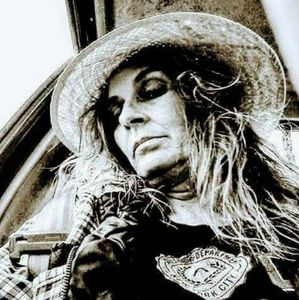 Meet your Posher, Kimberly